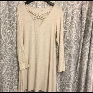 Size L beautiful dress from Francesca’s.